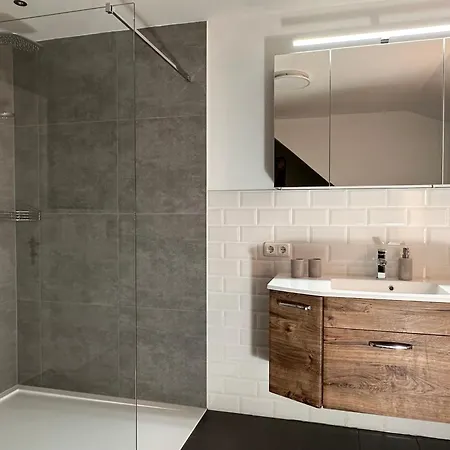 아파트 Scholbenblick *